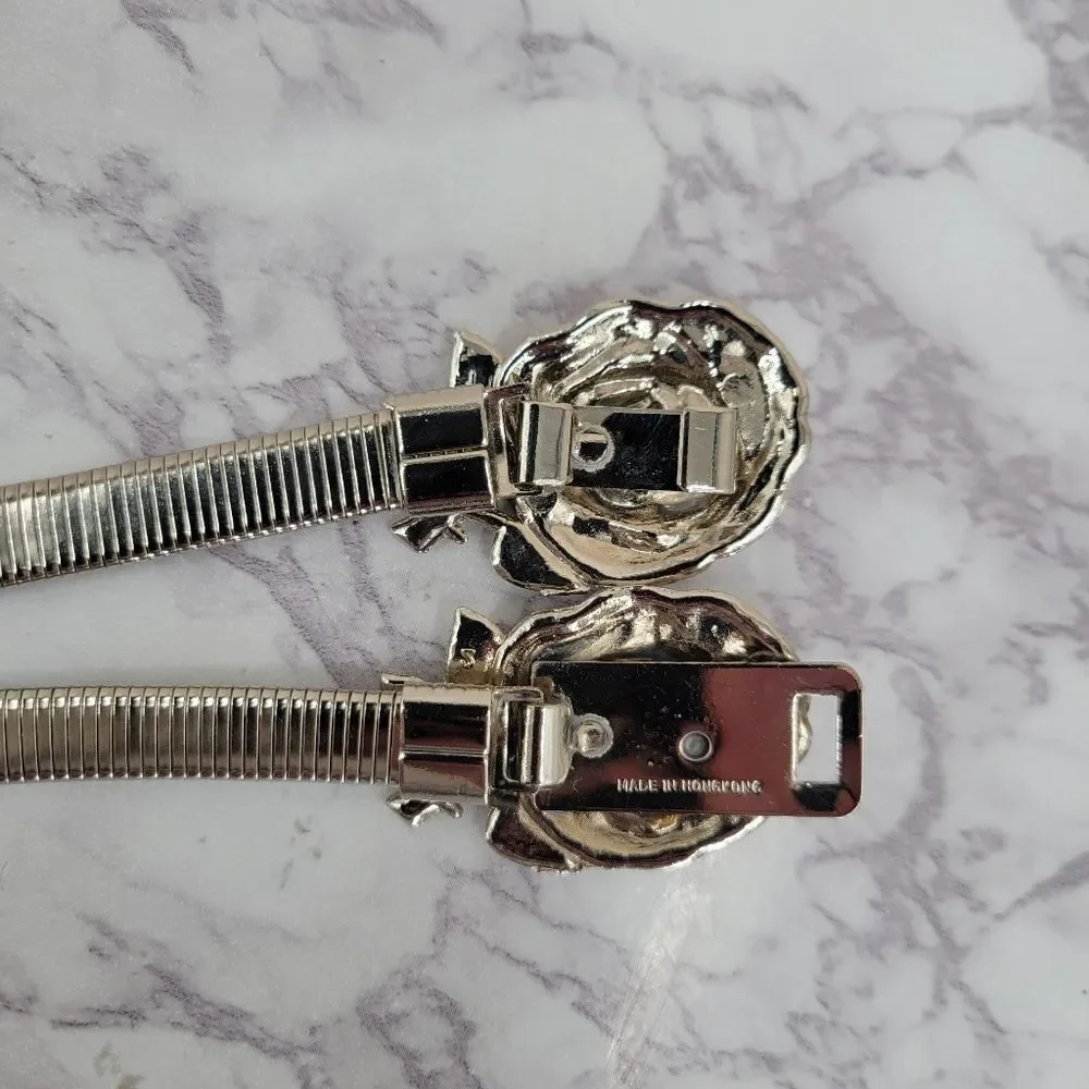 Vintage 80s Silver Toned Slinky Stretch Women's Belt with Rose Buckles Sleek